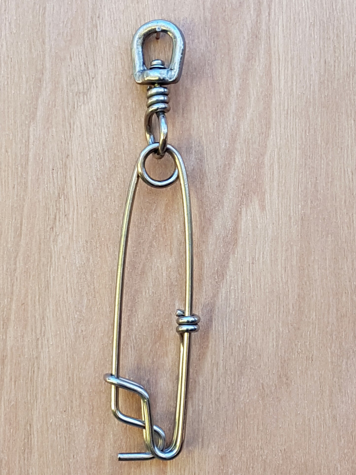 5 x Shark Clips with Swivel | Old Man Blue Crayfish Diving and Spearfishing Gear